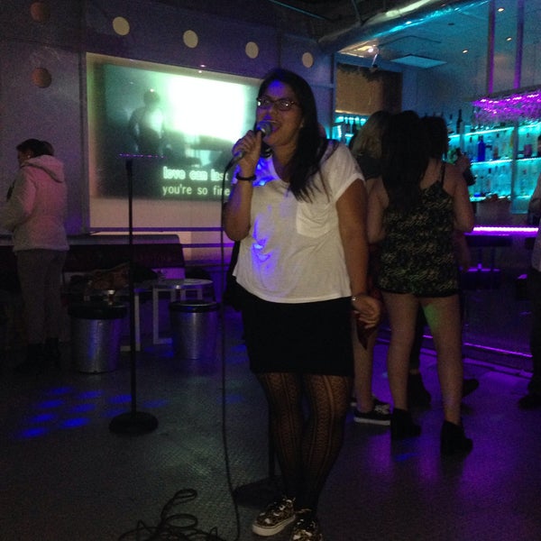Foto tomada en Chorus Karaoke &amp; Lounge  por marilyn s. el 3/12/2015