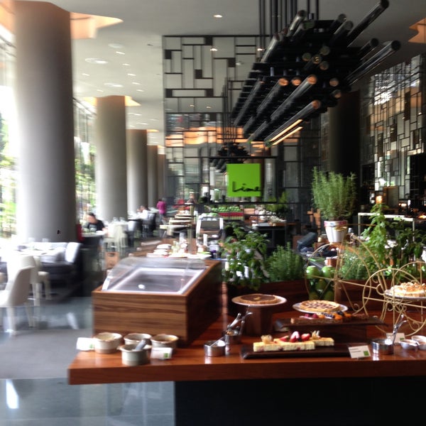 Lime Buffet in Singapore