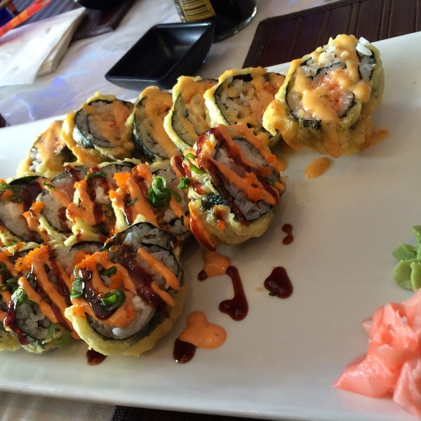 Photo taken at Sushi Queen by Jay S. on 5/1/2016