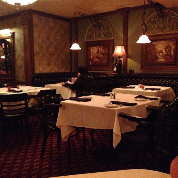 Photo taken at Valley Inn Restaurant &amp; Bar by Andrew K. on 7/22/2014