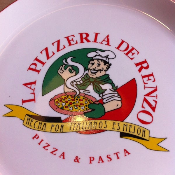 รูปภาพถ่ายที่ La Pizzeria de Renzo โดย Natalia C. เมื่อ 2/1/2013