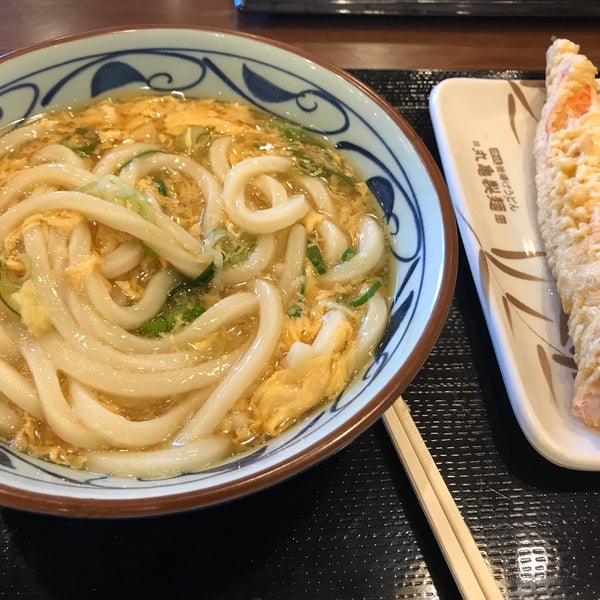 大分 丸亀 製 麺 丸亀製麺２つ星職人がいる店はどこ？５つ星職人は？｜衝撃ニュースシアター