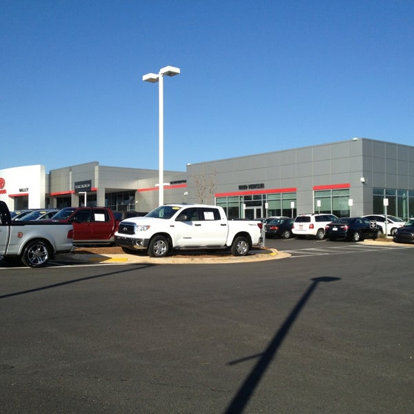 Nalley Toyota Of Roswell Car Dealership in Roswell