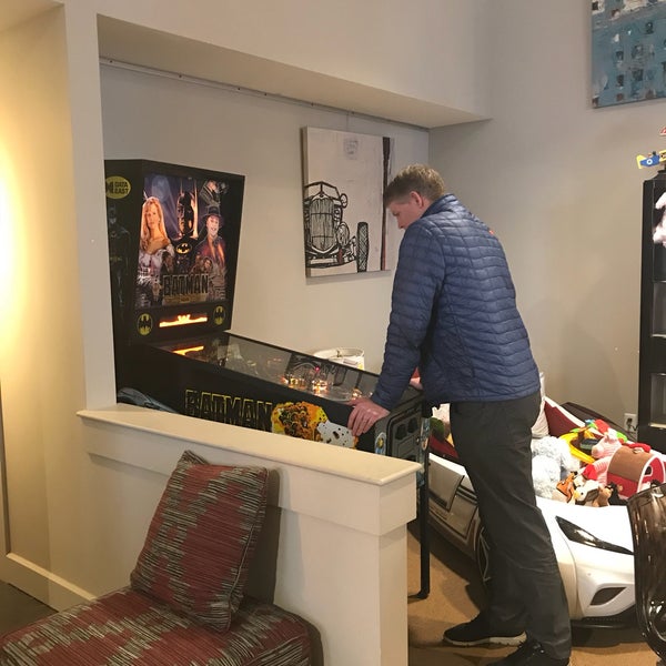 Thomasville Furniture - Bellevue, WA