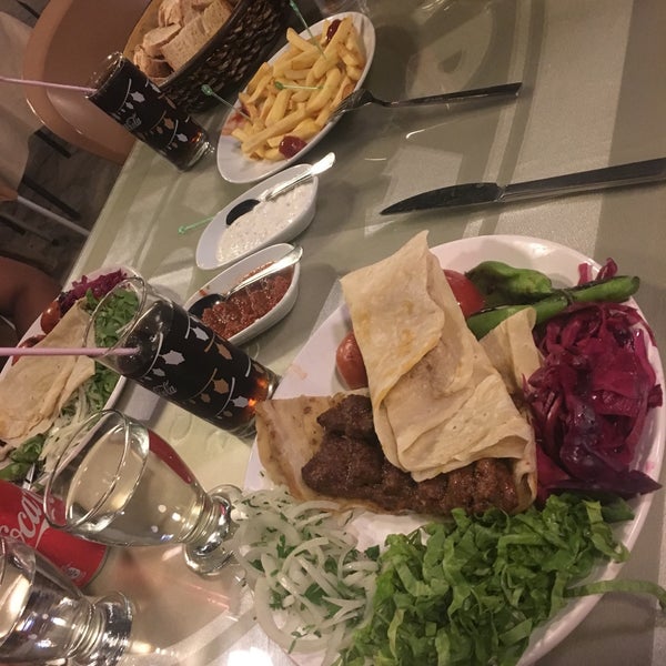 8/13/2018にsudegül a.がAdalı Cafe &amp; Restaurantで撮った写真