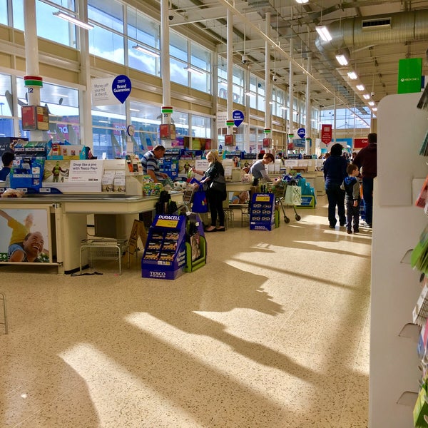 Tesco Supermarket in Prestatyn