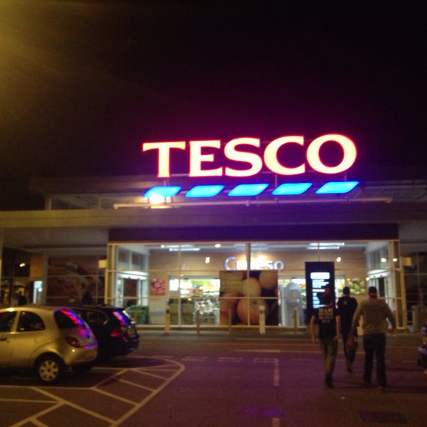 Tesco Supermarket in Prestatyn