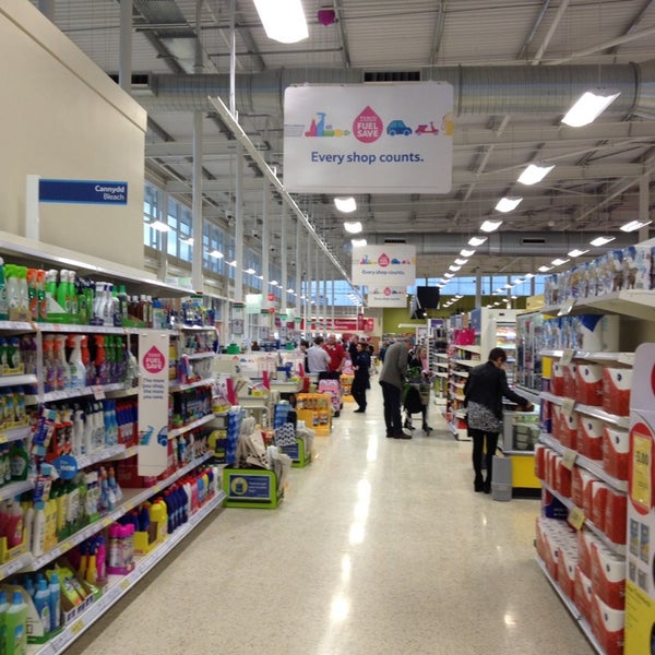 Tesco Supermarket in Prestatyn