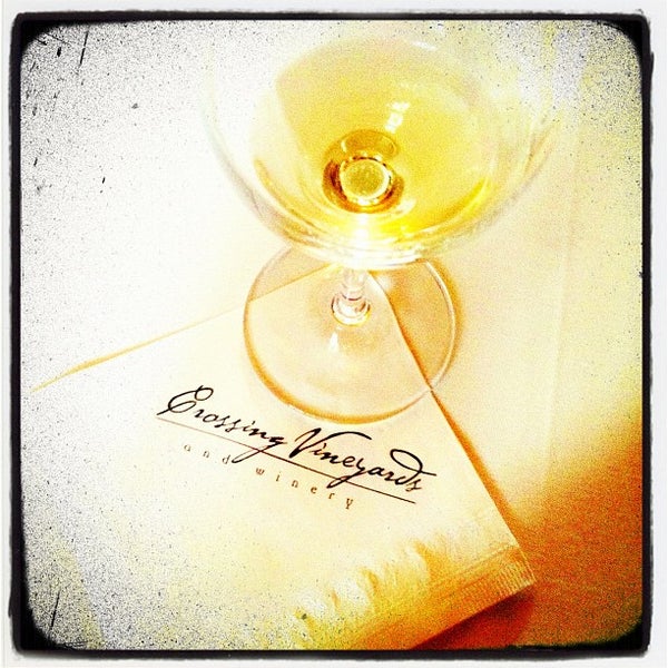 9/30/2012にLeigh Ann S.がCrossing Vineyards and Wineryで撮った写真