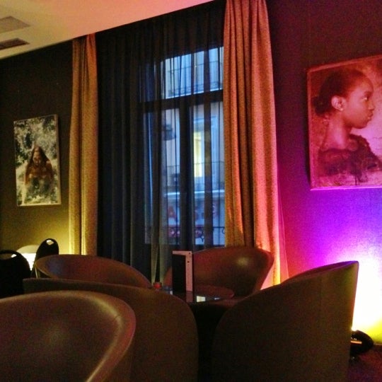 11/29/2012 tarihinde Home Staging CZ P.ziyaretçi tarafından AC Hotel by Marriott Recoletos'de çekilen fotoğraf