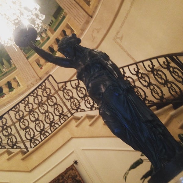 Photo taken at The Mansion on Main Street by Beth T. on 6/19/2015