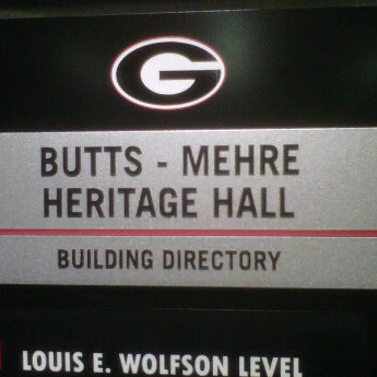 รูปภาพถ่ายที่ Butts-Mehre Heritage Hall โดย Tanner S. เมื่อ 11/29/2011