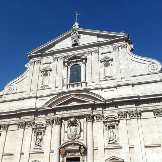 Chiesa della Natività di Gesù - Iglesia en Roma Chiesa della Natività di Gesù - Iglesia en Roma
