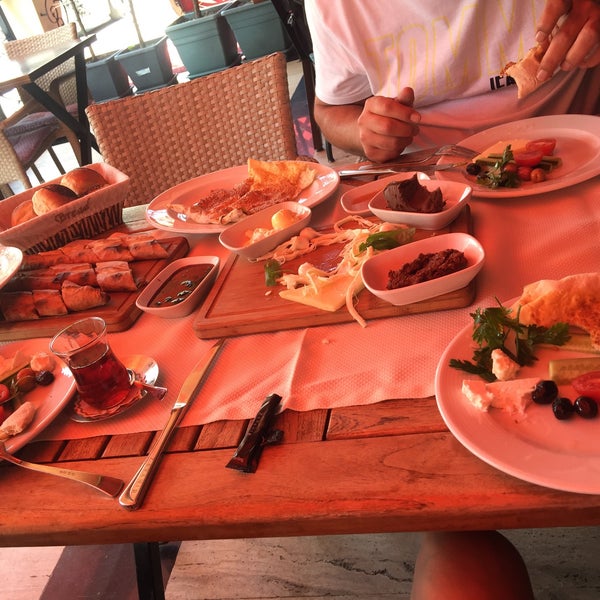 Photo taken at Zevahir Restoran by Fatos B. on 6/23/2019