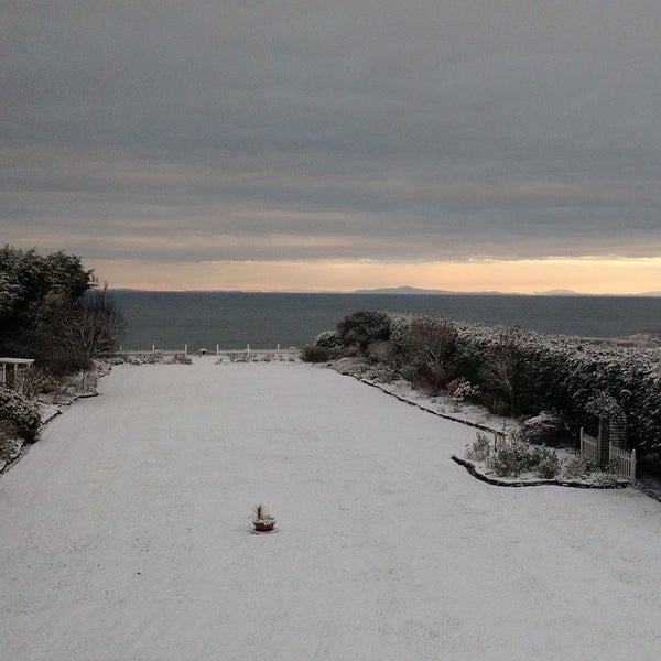 11/29/2014 tarihinde laurent l.ziyaretçi tarafından Sea Cliff Gardens Bed &amp; Breakfast'de çekilen fotoğraf