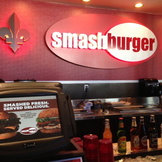 Foto tirada no(a) Smashburger por Dan H. em 11/24/2012
