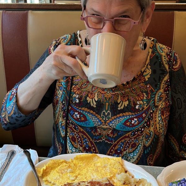 Photo taken at Court Square Diner by Paula H. on 5/17/2022