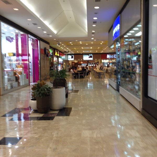 5/2/2013 tarihinde Sidnei C.ziyaretçi tarafından Shopping D'de çekilen fotoğraf