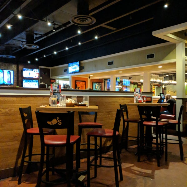 Photo taken at Chili&#39;s Grill &amp; Bar by Erika G. on 1/10/2019