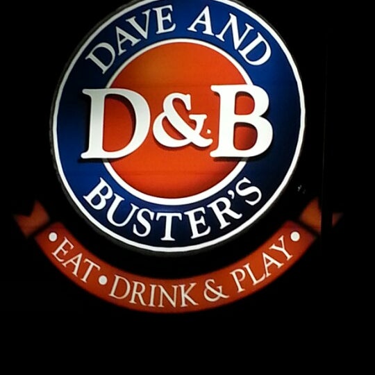 Photo taken at Dave &amp; Buster&#39;s by Jenny E. on 12/3/2012