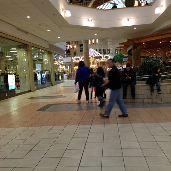 Photo taken at Stratford Square Mall by Ashli D. on 1/12/2013