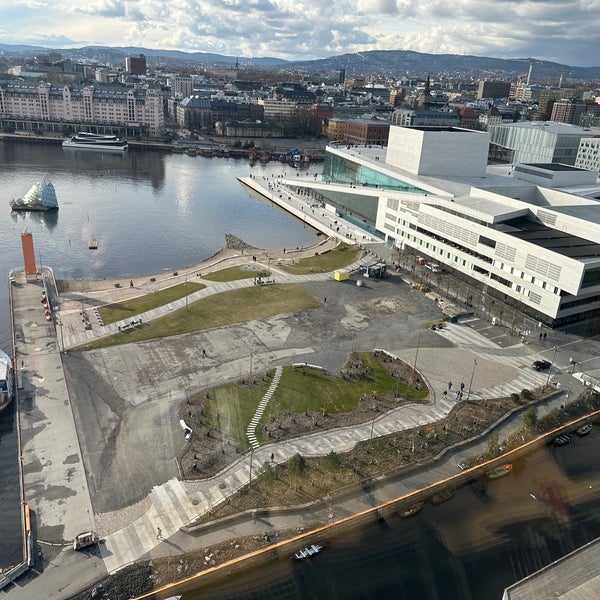 Foto tomada en Ópera de Oslo  por Deb R. el 4/25/2024