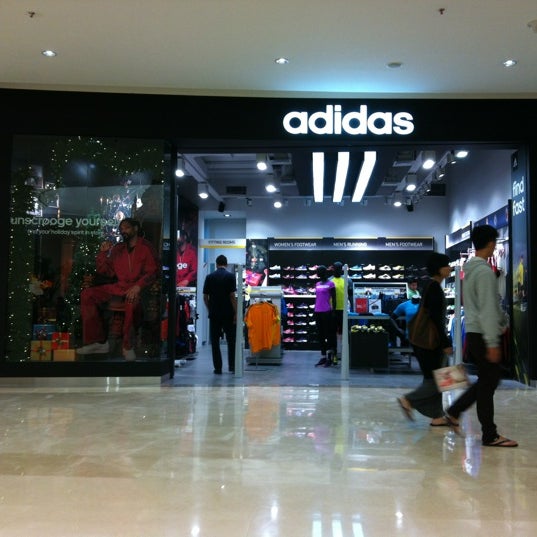 Adidas Store - Pinang - Tangerang, Banten