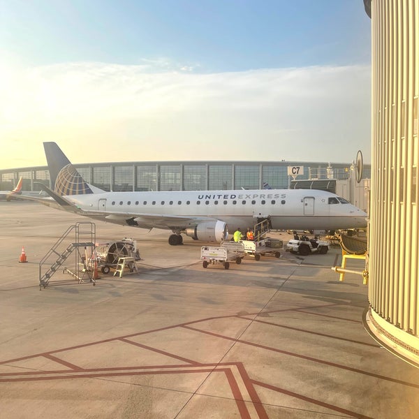 Photo taken at Louis Armstrong New Orleans International Airport (MSY) by Steven B. on 4/17/2022