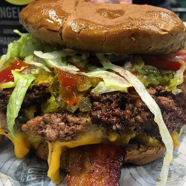 Photo taken at Fatburger by Steven B. on 3/17/2016