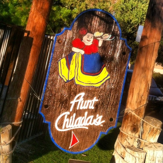 Foto tirada no(a) Aunt Chiladas Squaw Peak por Carrie E. em 11/7/2012