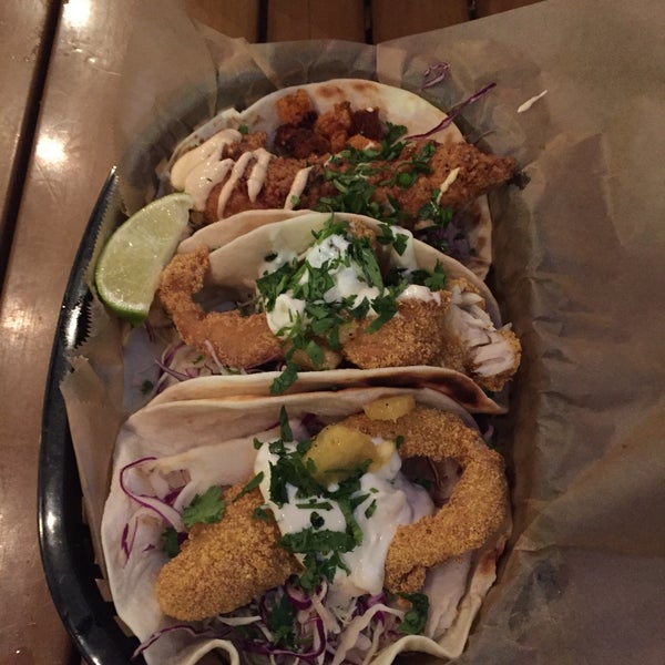 The fried fish tacos here are legit. 3 might be a small number, but it’s more than enough for 1 person.