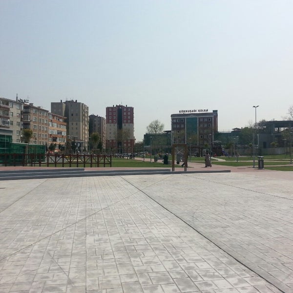 4/3/2014 tarihinde Nihan E.ziyaretçi tarafından Güngören Park'de çekilen fotoğraf