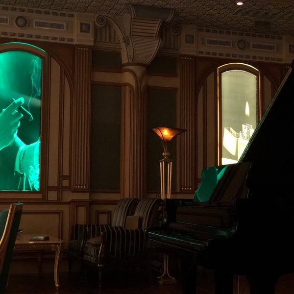 Fotos Bei Turquoise Cigar Lounge Ritz Carlton الهدا