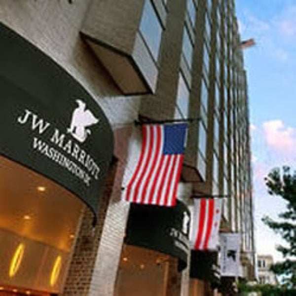 รูปภาพถ่ายที่ JW Marriott Washington, DC โดย Derin D. เมื่อ 7/19/2019
