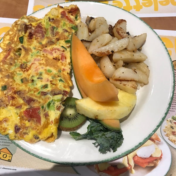 Cora Breakfast Spot in Mississauga