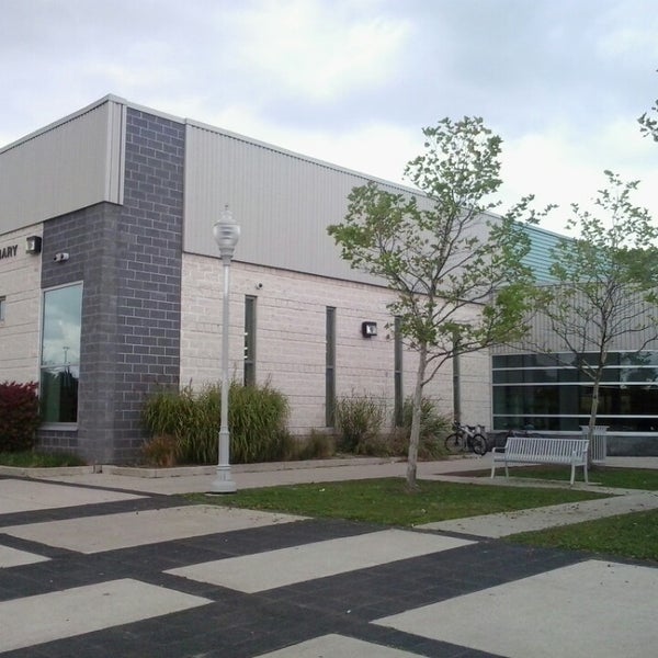 Oakville Public Library (Glen Abbey Branch) 1415 Third Line