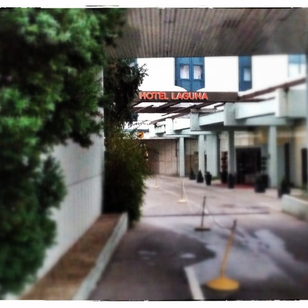 รูปภาพถ่ายที่ Hotel Laguna Zagreb โดย Alex Z. เมื่อ 11/16/2013