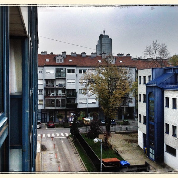 รูปภาพถ่ายที่ Hotel Laguna Zagreb โดย Alex Z. เมื่อ 11/16/2013