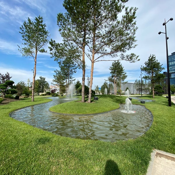 технопарк кишинев. парк digit. интерактивная волна в городе. парк digit. технопарк кишинев.