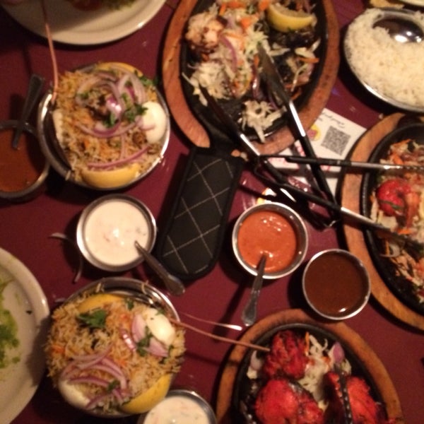 Awesome food ever had in US!!!! I have eaten indian food in NJ (Parsipanny, Edison, Summit), NYC, IL (Chicago), CO (Denver) & CA (San Deigo) but have never tasted such  food!!!