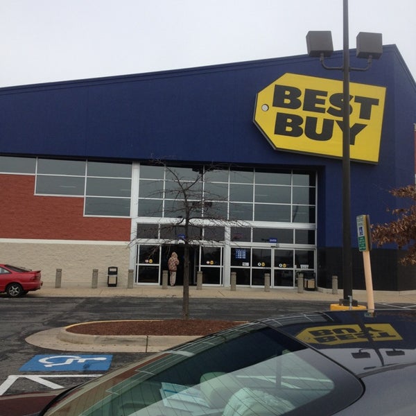 Photos at Best Buy Outlet 7665 Sudley Rd