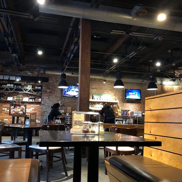Photo taken at Max&#39;s Coal Oven Pizzeria by Paul on 12/21/2019