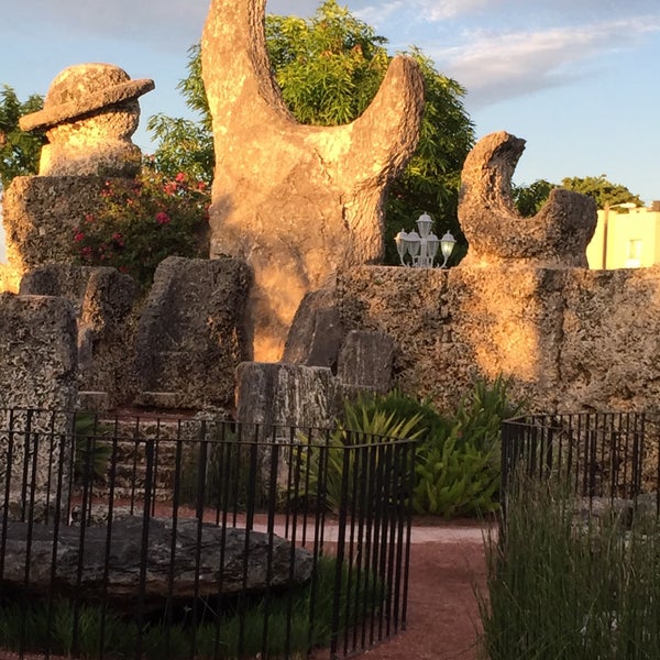 9/19/2015에 Viktoria님이 Coral Castle에서 찍은 사진