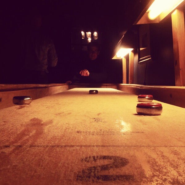 Foto tirada no(a) Weegee&#39;s Lounge por Pete N. em 1/19/2013