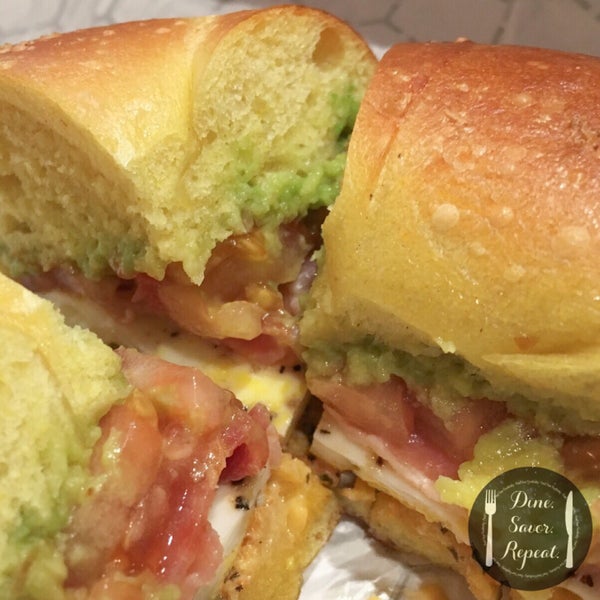 Noah's Bagels Bagel Shop