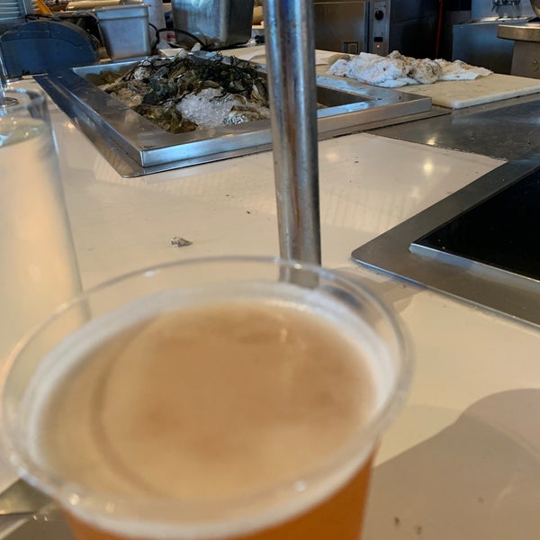 Photo taken at Catch 31 Fish House and Bar by Rick V. on 6/21/2019