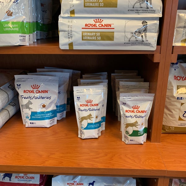 Animal House Vet Center Pet Supplies Store in Green Bay