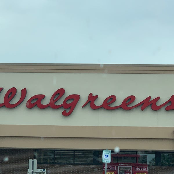 Walgreens 2204 University Ave