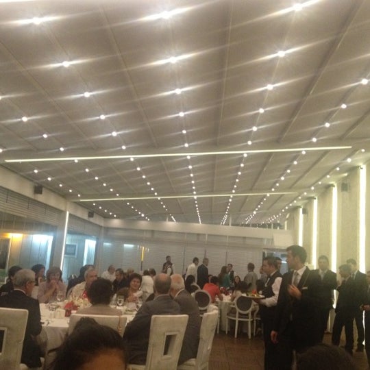 İstanbul Vilayetler Evi Tarabya 12914 ziyaretçidan 161 tavsiye�da