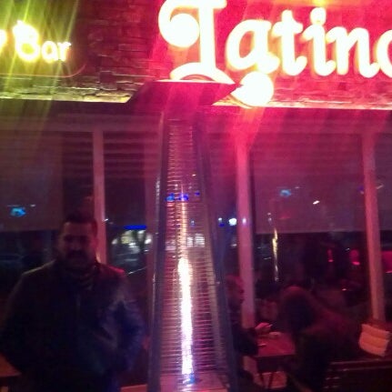 Das Foto wurde bei Latino Bar von Kadir Ö. am 1/10/2013 aufgenommen